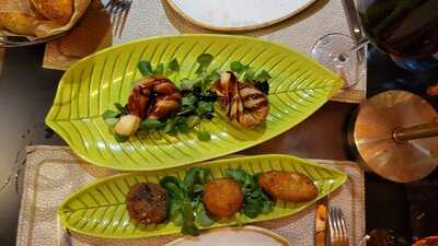 La Manuela Restaurante & Lounge - Photo 7