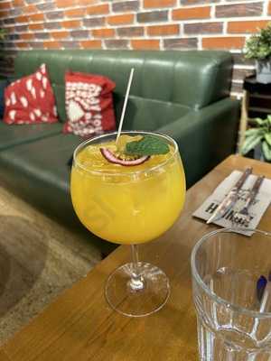 Zenith Brunch & Cocktails