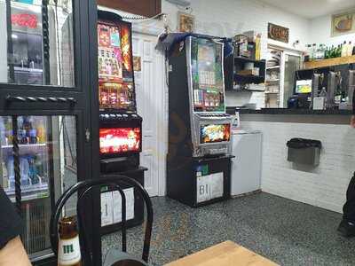 Bar-marisquería Tres Hermanos