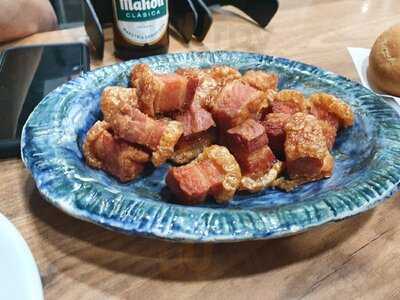 Bar-marisquería Tres Hermanos