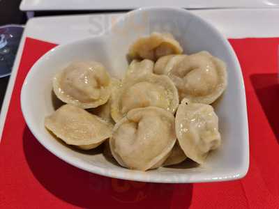 Restaurante Ruso Caviar Rojo