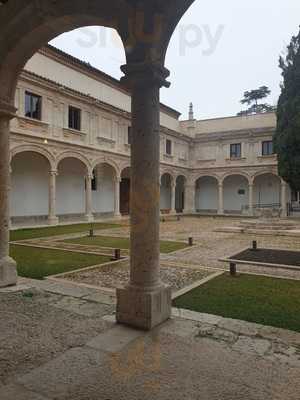 Restaurante Parador De Alcala ( Hosteria Del Estudiante)