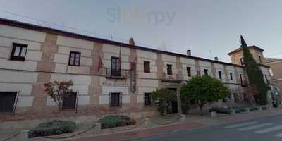 Restaurante Parador De Alcala ( Hosteria Del Estudiante)
