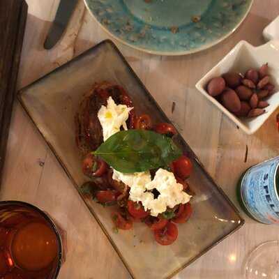 Davanti Food & Market