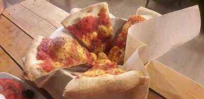 La Tasca Bar Pizzeria