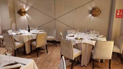 Triple Casa De Comidas