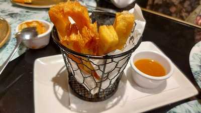 Triple Casa De Comidas