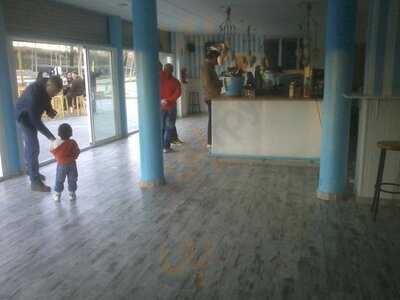 Cones & Drinks.low Cost Bar