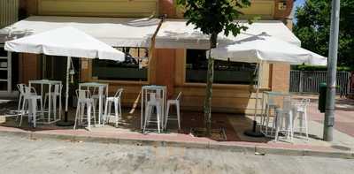 El Patio Tapas & Copas