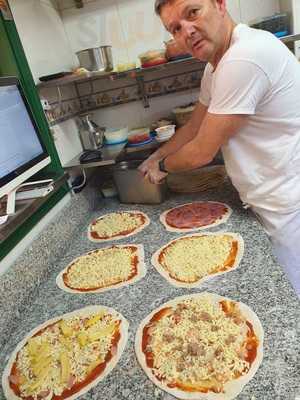 Pizzeria Pronto! Pizza