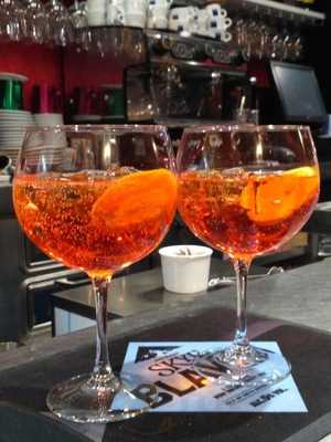 Andy - Sabores Para Llevar