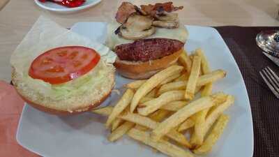 Grill Burguer Pozuelo - Photo 7