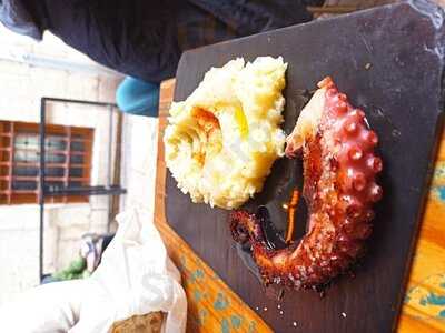 La Catedra Santander Tapas Y Pinchos