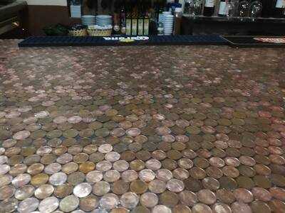 Mama Cecilia Gastro Bar