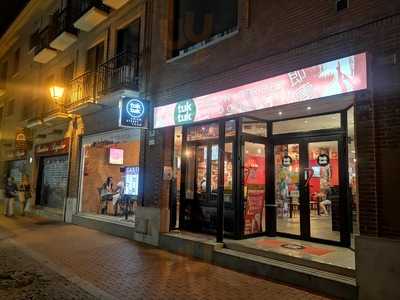 Tuk Tuk Asian Street Food Alcalá De Henares