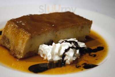 El Continental Bistró