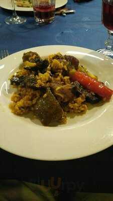 El Continental Bistró