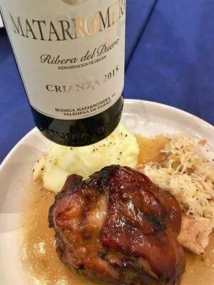 El Continental Bistró