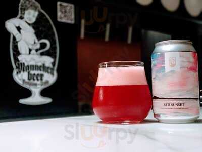 Cerveceria Manneken Beer