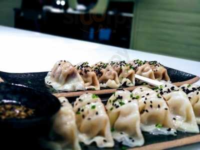 Cerveceria Manneken Beer