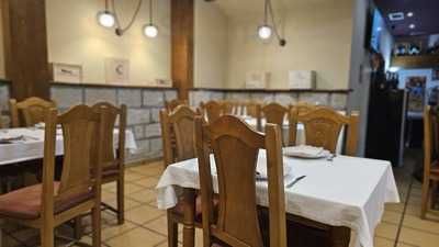 La Taberna De Los Poetas