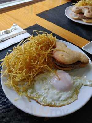 Vox Populi Gastromercado