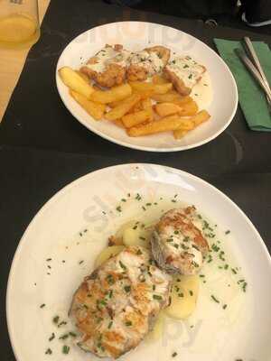 La Sombra Del Manzano