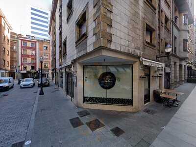 Que No Te Lo Cuenten Gastrobar By Tlvap