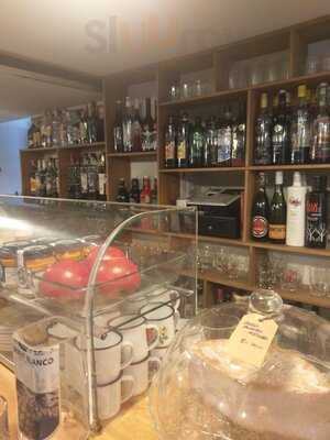 Vermutería La Pequeña