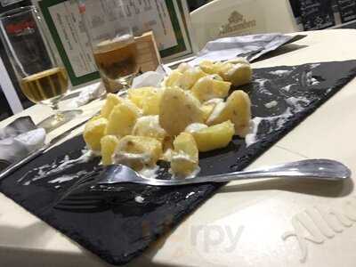 Entre Almeria Y Malaga Sl