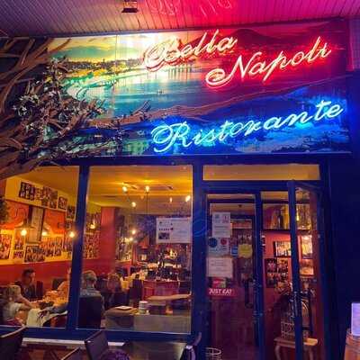Bella Napoli