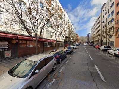 Taberna Tres Hermanos