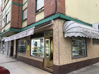 Confiteria Versalles