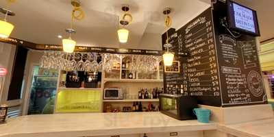 El Colmado De Los Artistas