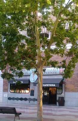 Cafeteria Bar La Puente