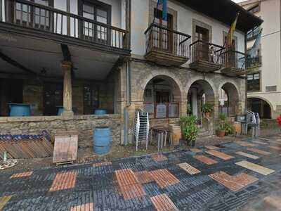 El Ambigu Del Lar Gallego