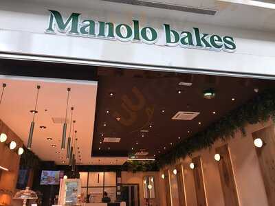 Manolo Bakes