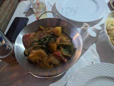 Restaurante Hindú Bobby's  2 Tandoori