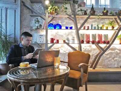 Wabi Sabi Cafe & Craft