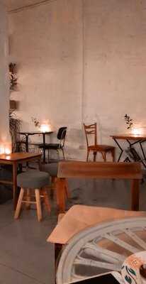 Wabi Sabi Cafe & Craft