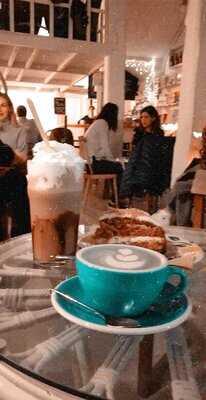 Wabi Sabi Cafe & Craft