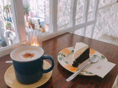 Wabi Sabi Cafe & Craft