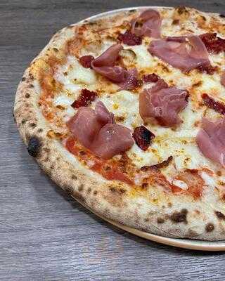 Pizzeria La Befana