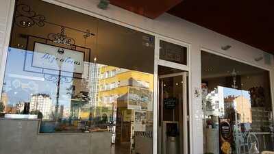 Bizcoletas Café