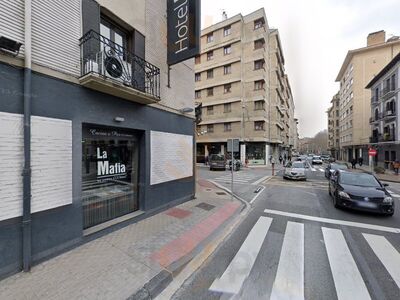 La Mafia Se Sienta A La Mesa