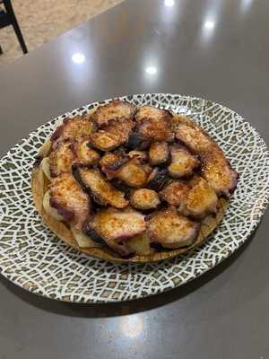 Cafeteria Bar Tizona