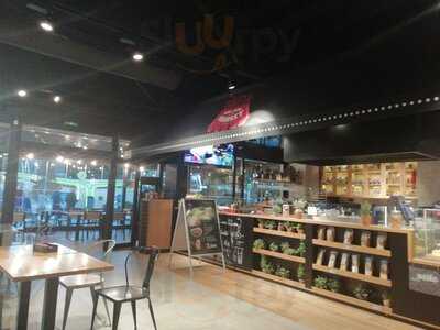 Davita Italian Gastro Market