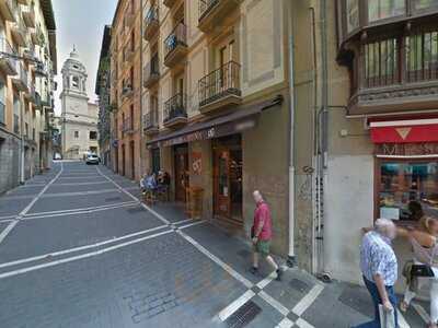 Los Burgos De Iruña