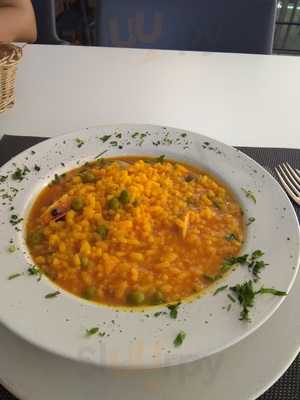 Pulperia & Braseria La Mar Y Morena