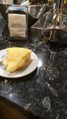 La Tortilla Del Albergue